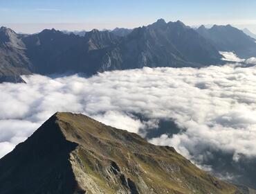 Alpenverein OEAV.CZ Bouřka Blesk v horách