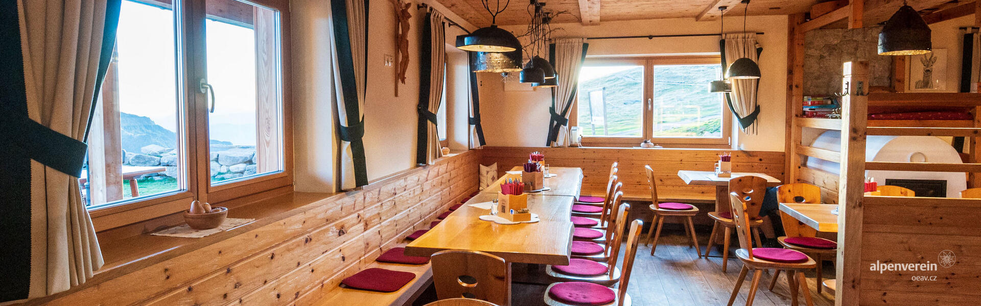 Alpenverein OEAV Desatero ohleduplnosti na horských chatách