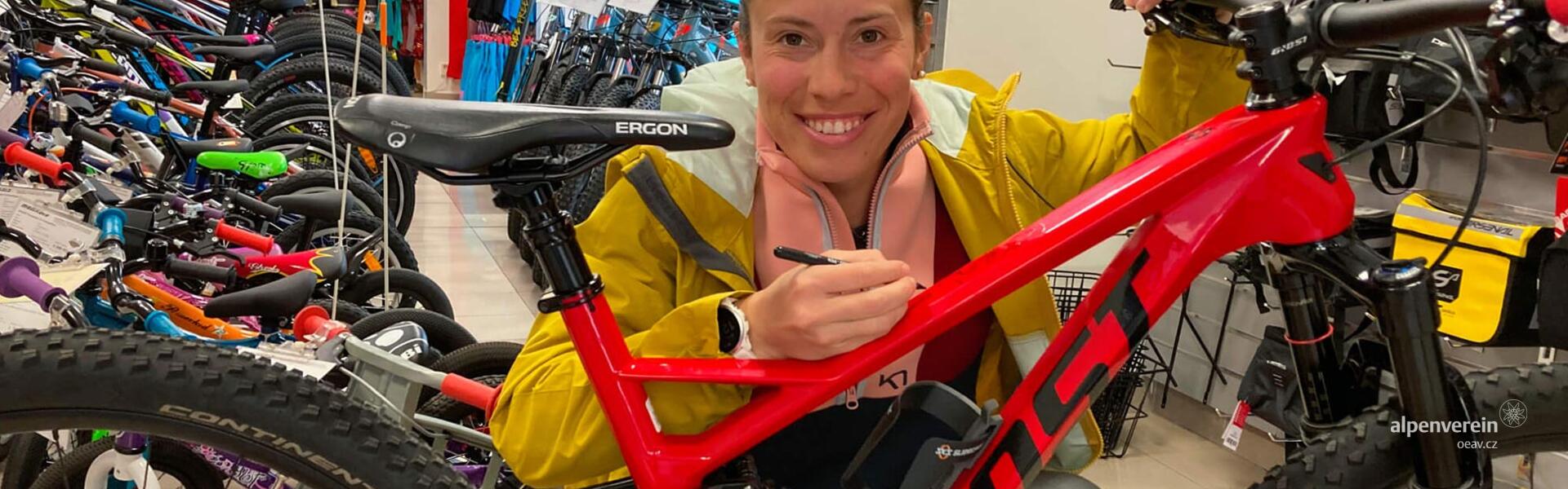 Alpenverein OEAV.CZ Mojekolo Eva Samková aukce