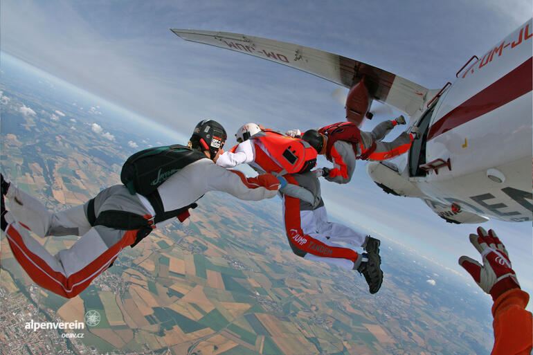Alpenverein OEAV.CZ Jump Tandem Alpenverein OEAV.CZ Jump Tandem