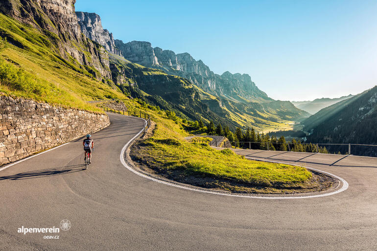 Alpenverein OEAV.CZ | MojeSvycarsko.com