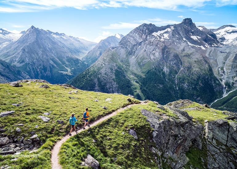 Saas-Fee Alpenverein OEAV.CZ