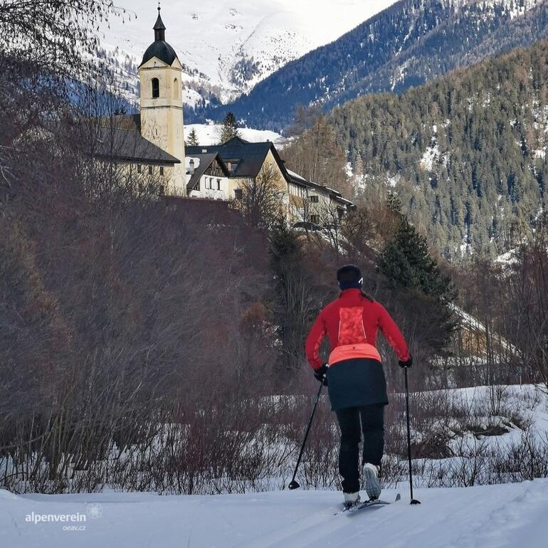 Alpenverein edelweiss OEAV.CZ dolní engadin běžky